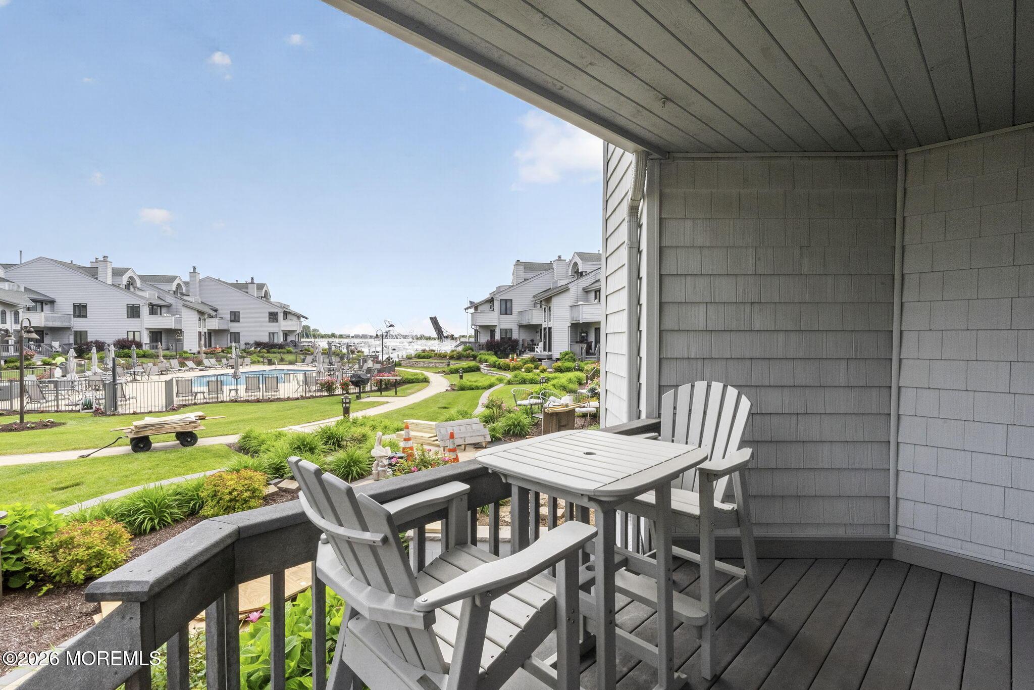 Image 3: 53-web-or-mls-DSC00559