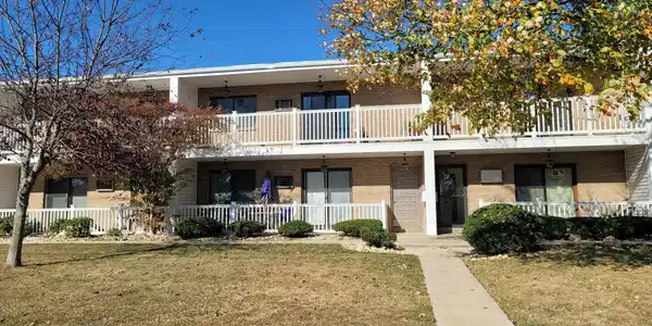 119 Avery Avenue Unit D10