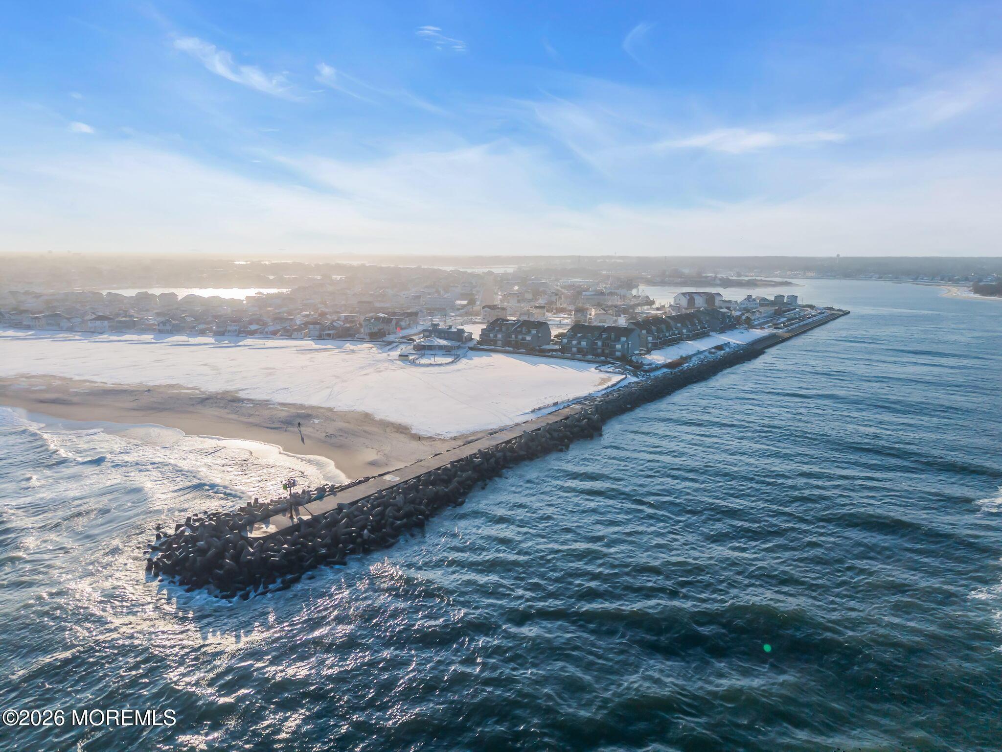 Image 4: 102-web-or-mls-DJI_20260225164720_0201_D