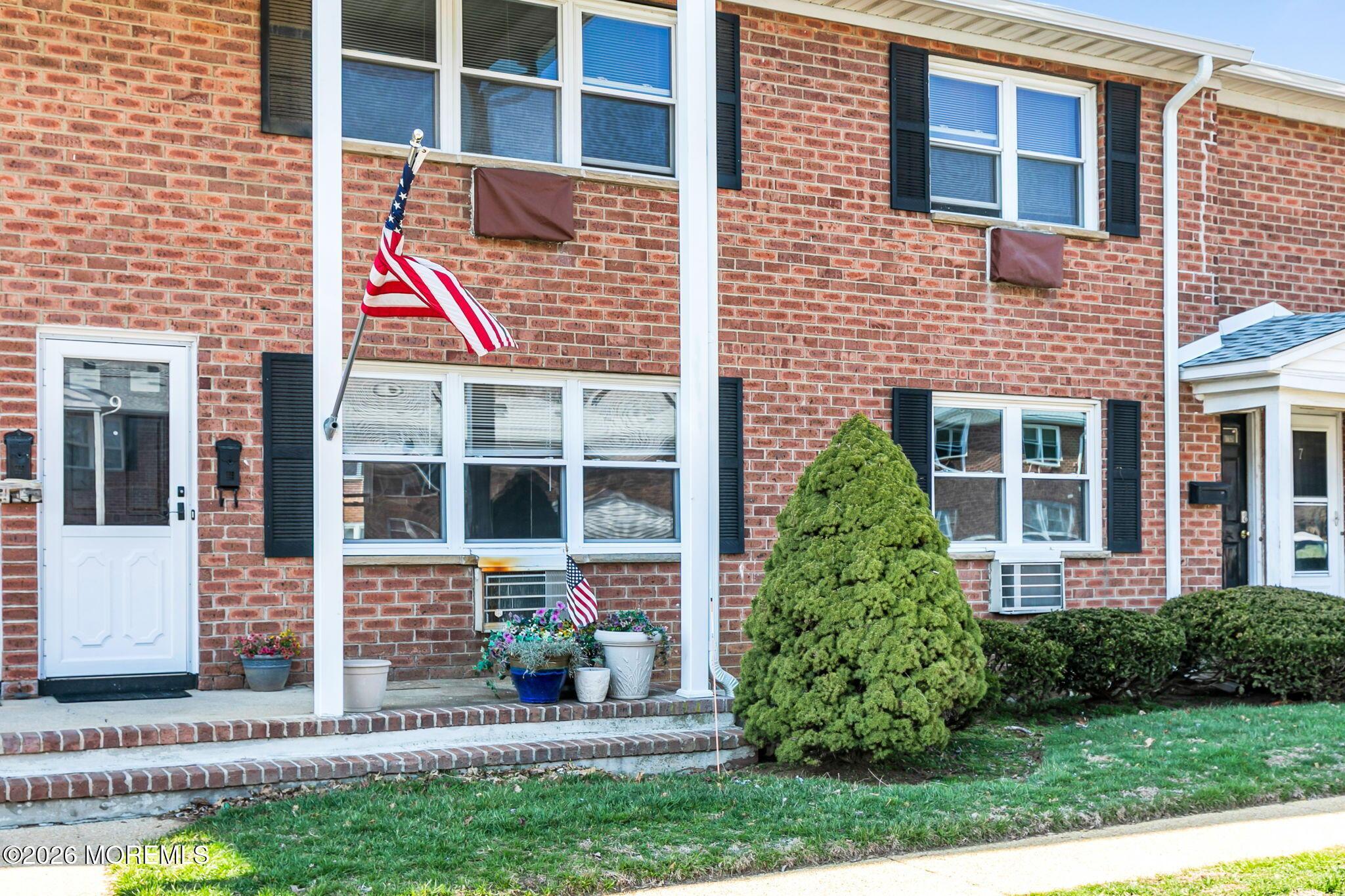 Image 3: 27-web-or-mls-4M3A1199