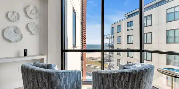 Image 2: 4-web-or-mls-DSC05083
