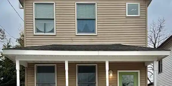 9 Locust Avenue