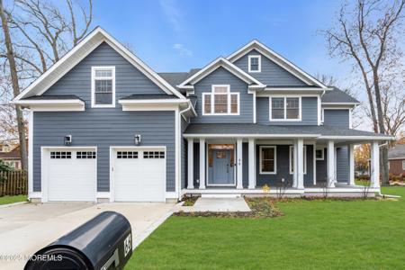 66 Shrewsbury Avenue