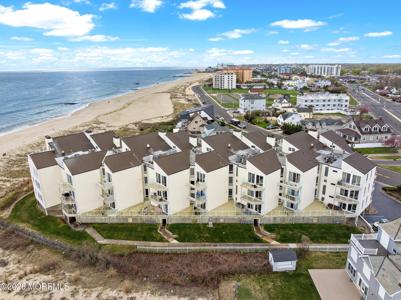 477 Ocean Avenue N Unit H2