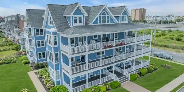 1 Ocean Avenue Unit 13