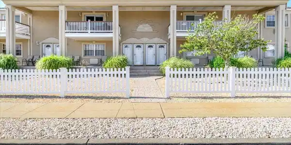 101 New Jersey Avenue Unit 6E