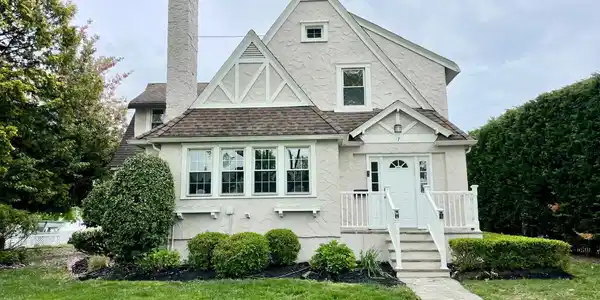 1 Roseld Court