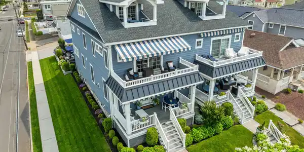 114 3rd Avenue