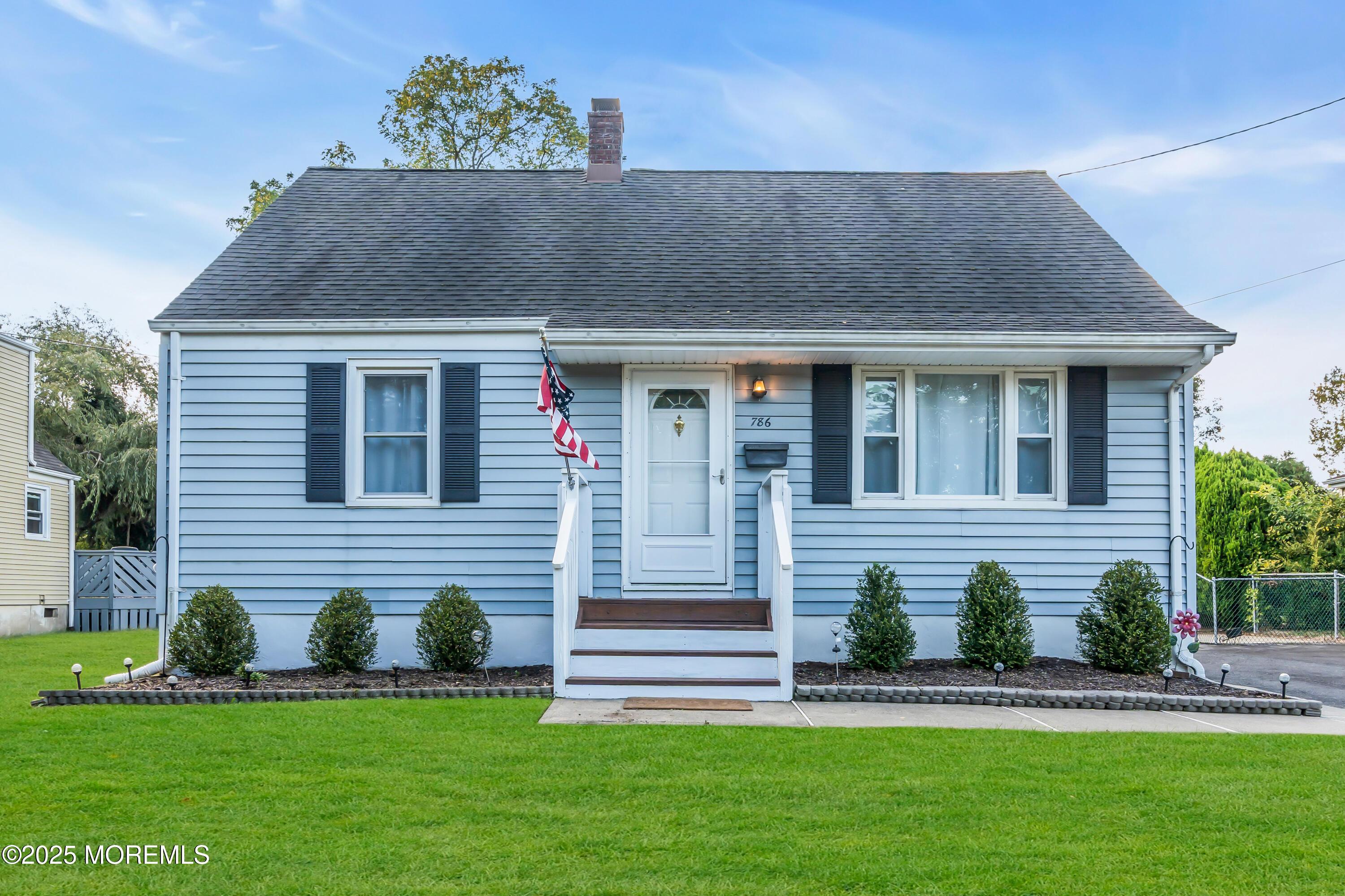 Image 1: 786 Leonardville Rd