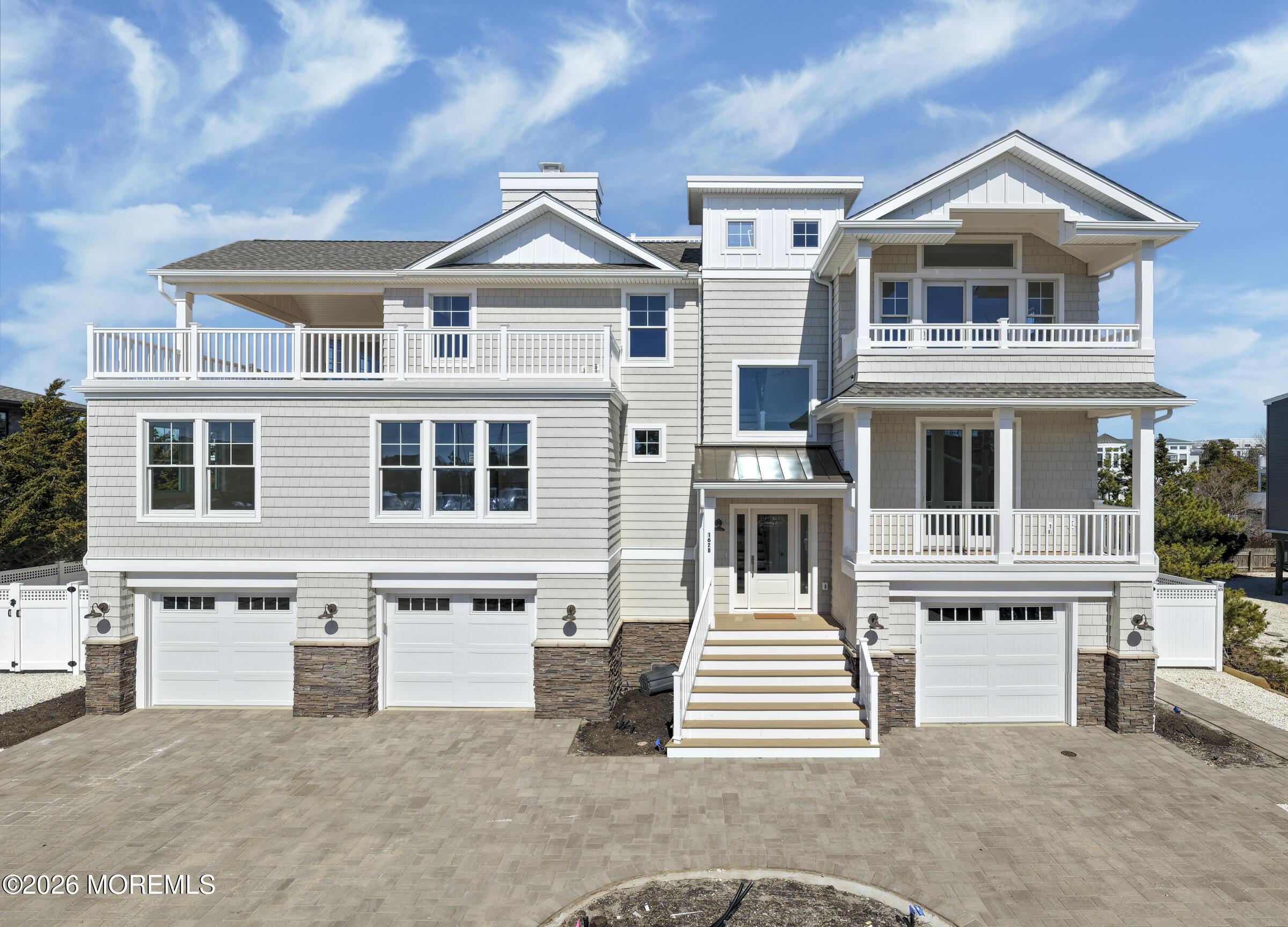 Image 3: 695AF4E1-66FA-456B-AD9F-27839889728E