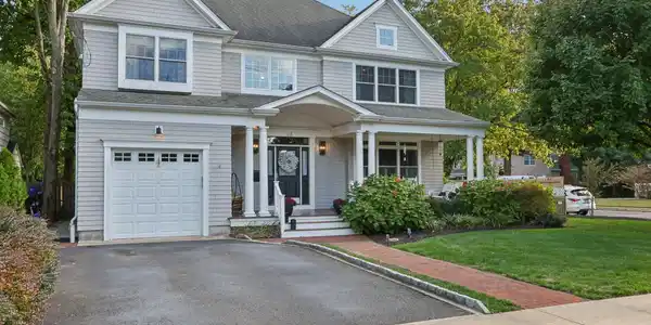 63 Poplar Avenue