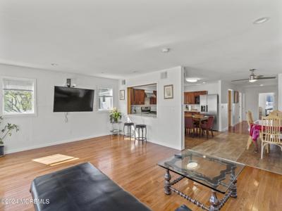 305 Franklin Avenue