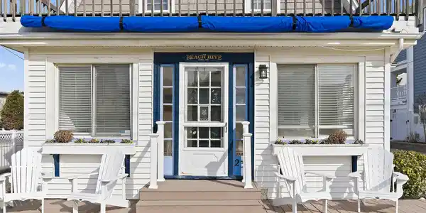 Image 2: 05-Front Entrance
