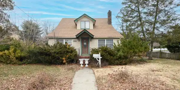 50 Memorial Parkway