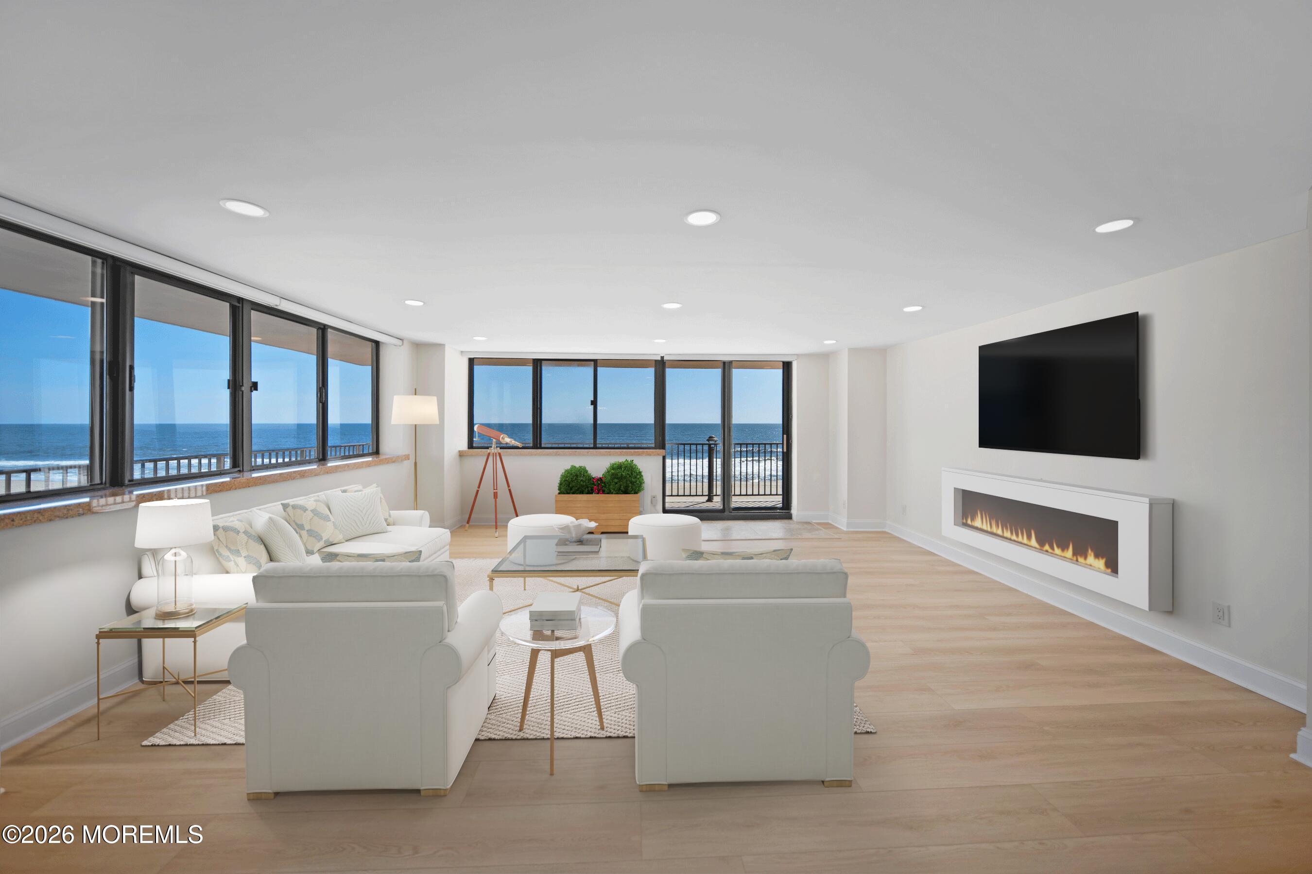 Image 3: Expansive Living Room
