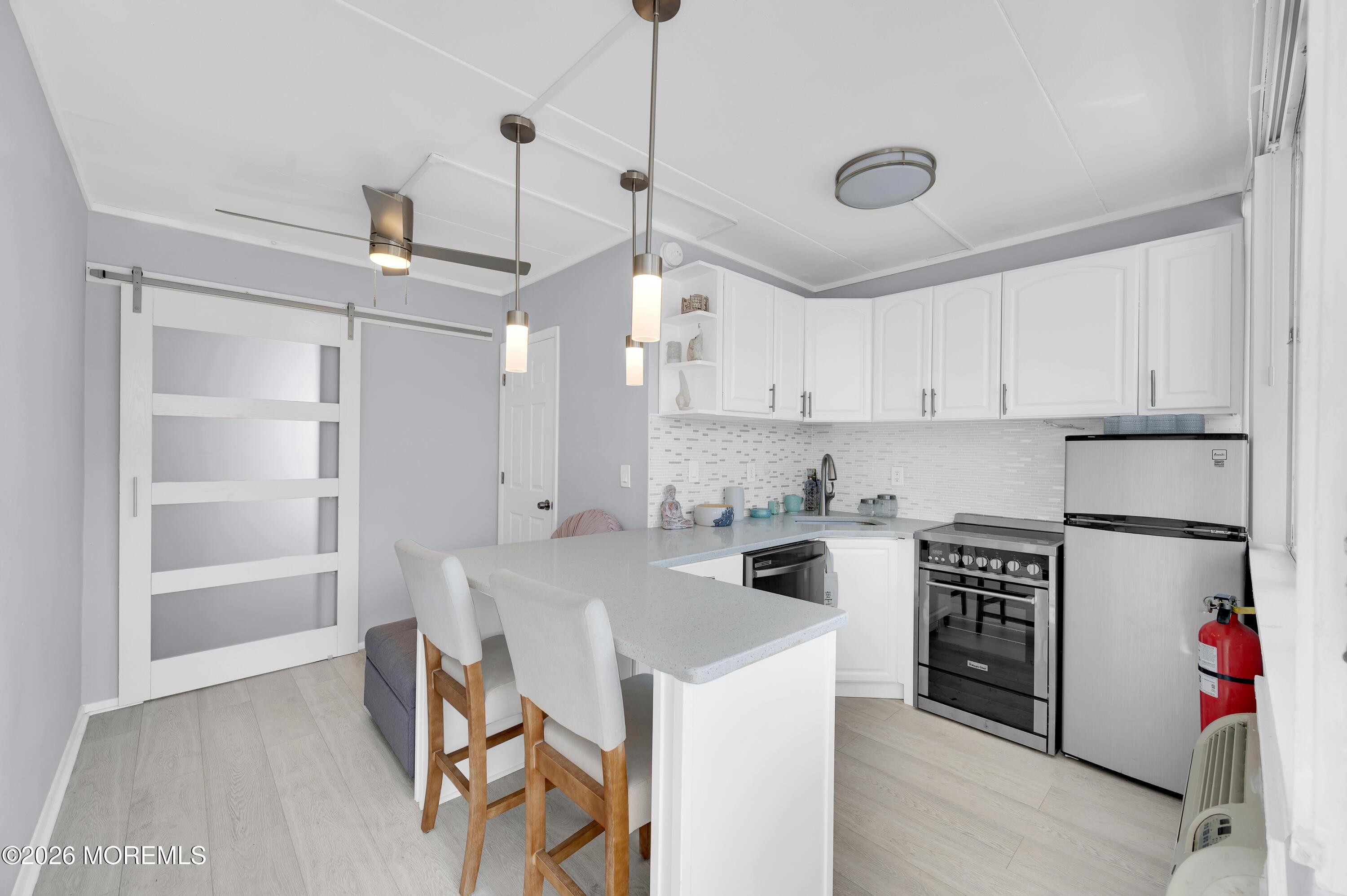 Image 1: Kitchen 1a