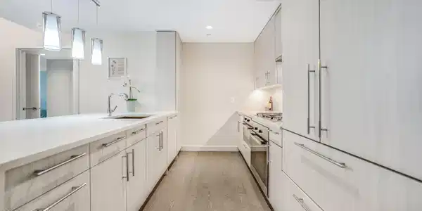 15 Morris Avenue Unit 507