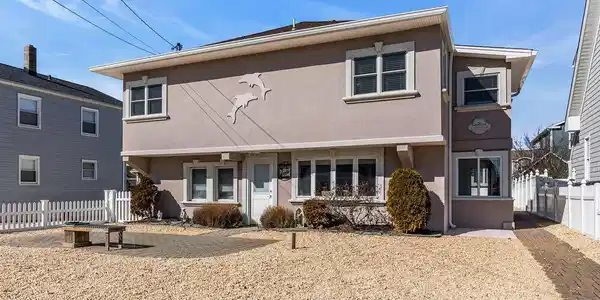 13 Elizabeth Avenue Unit B