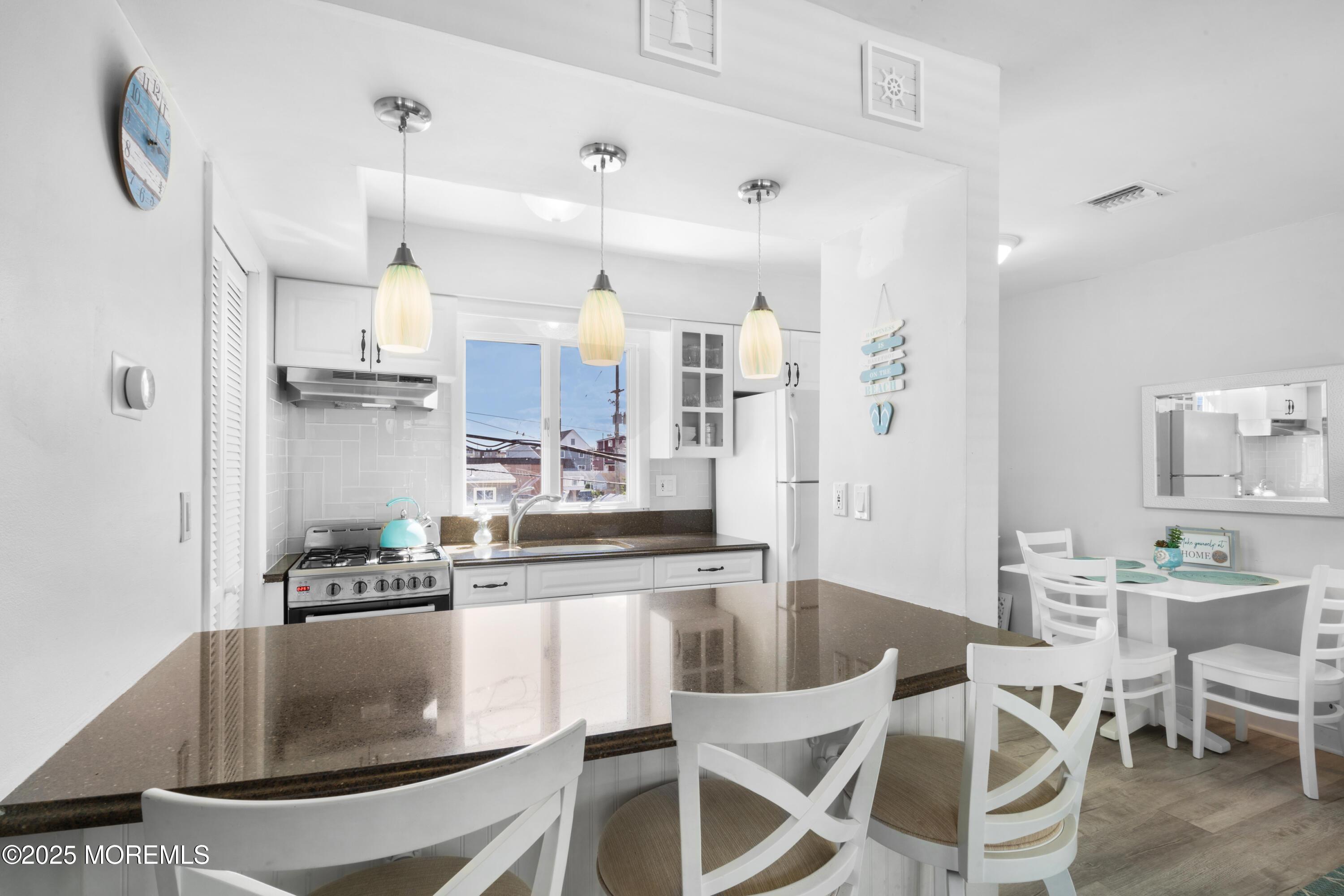 Image 4: 1709 NJ 35 N, Seaside Heights-5