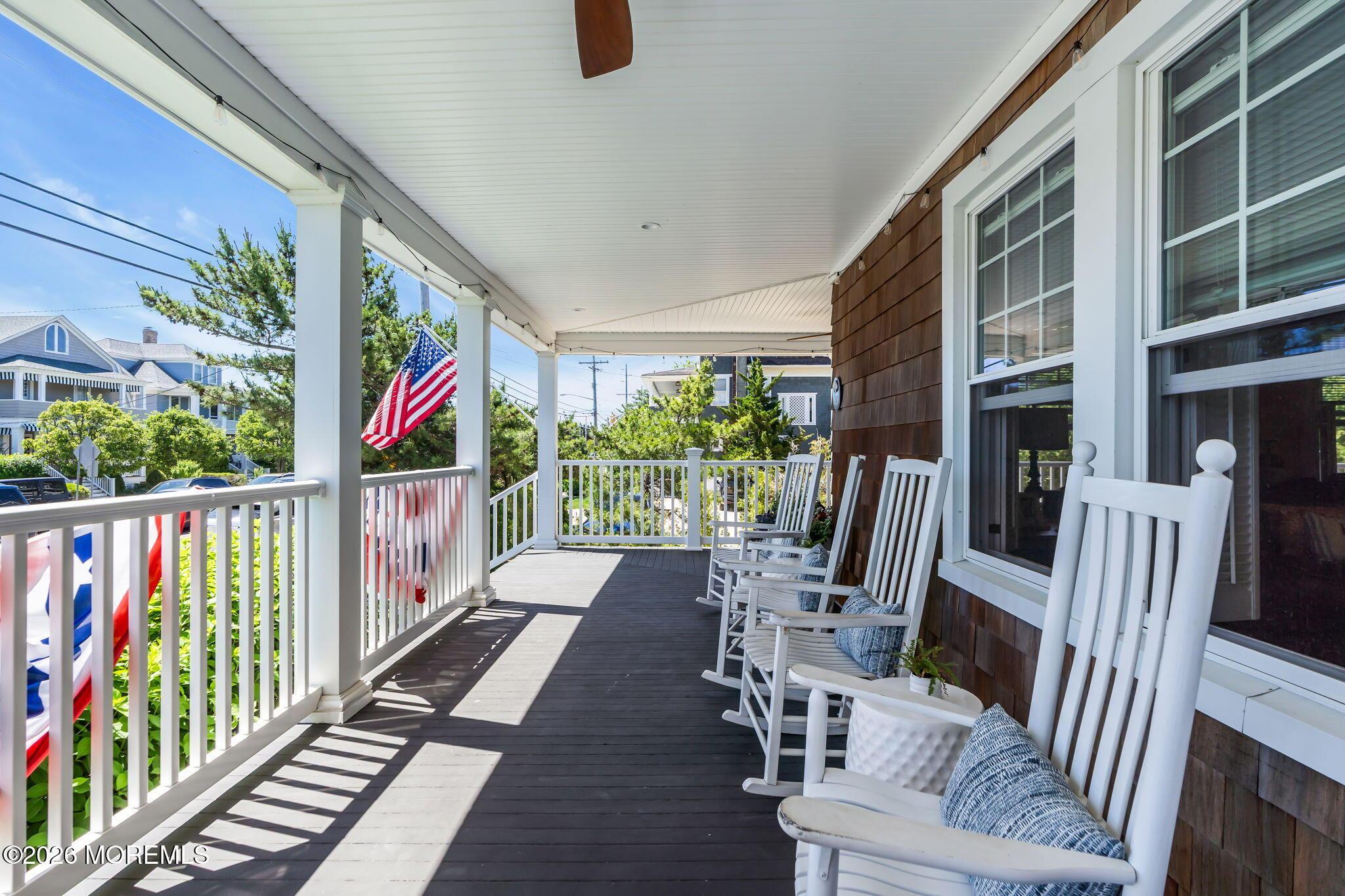 Image 3: 12-web-or-mls-DSC09903