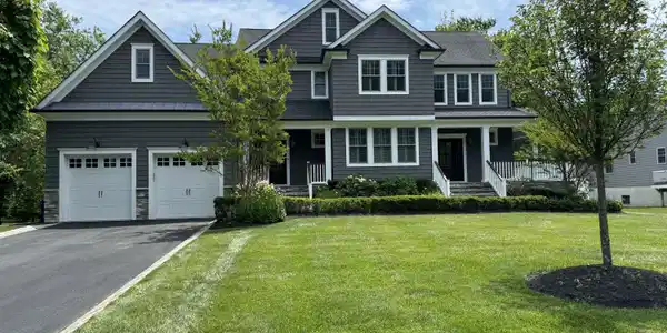 16 Winding Way