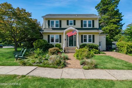 62 Throckmorton Avenue