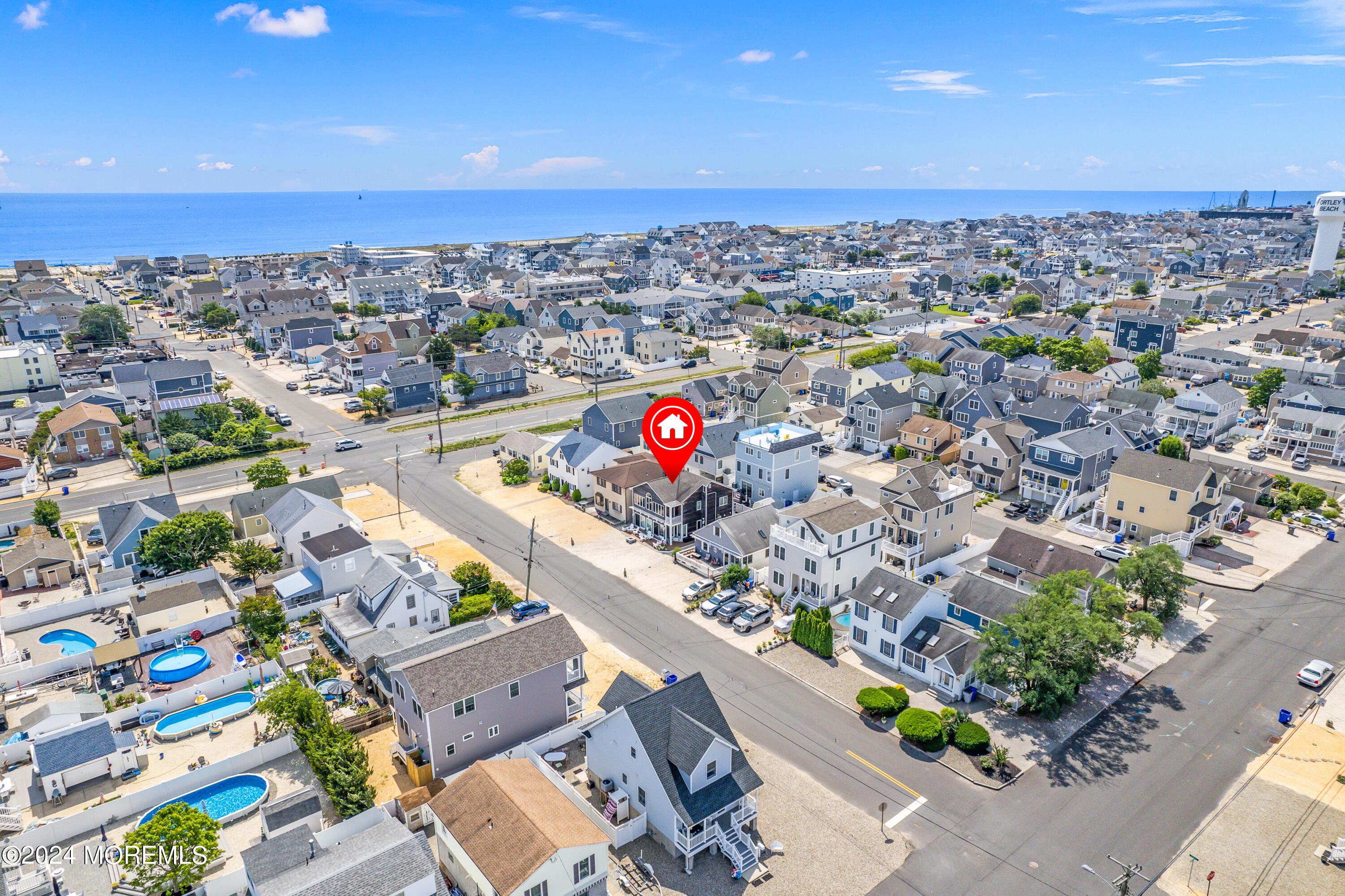 Image 3: Front 7-Edit