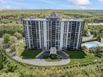 1 Scenic Drive Unit 204