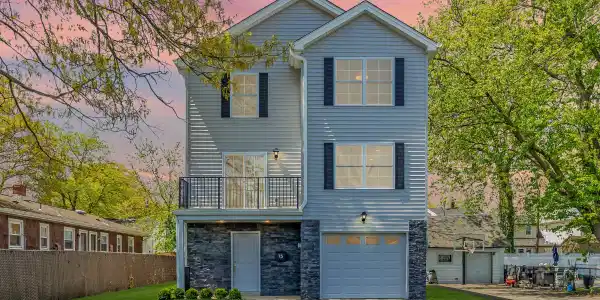 15 Sunset Street