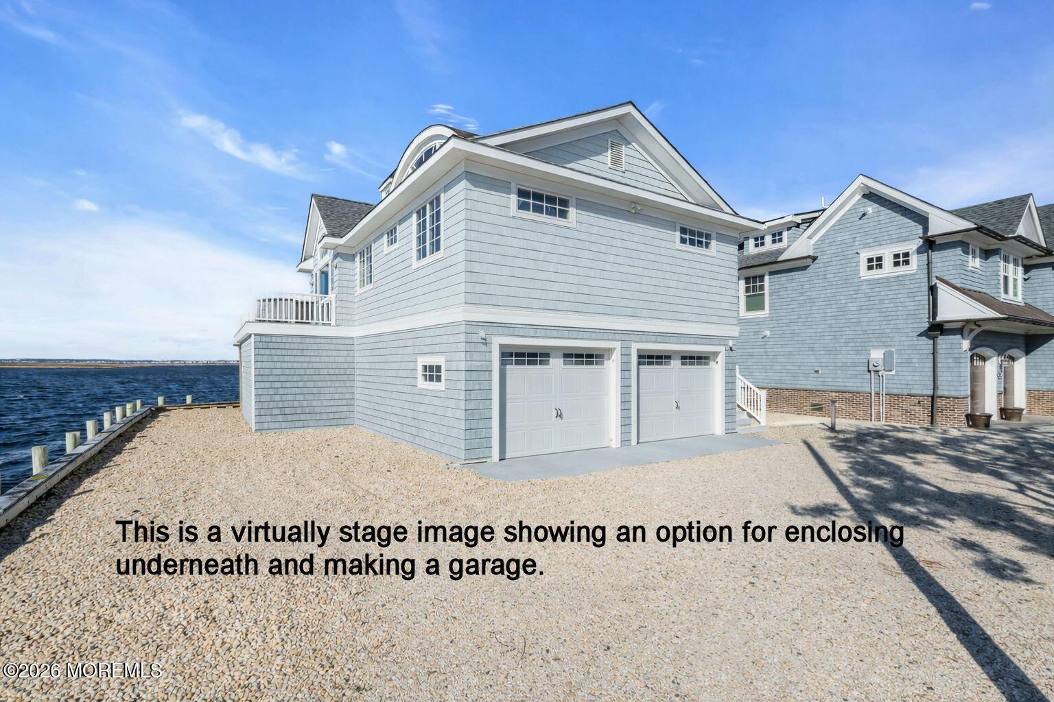 Image 3: garage