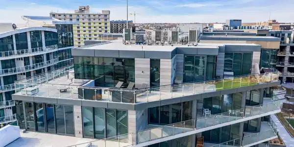 15 Morris Avenue Unit PENTHOUSE 609