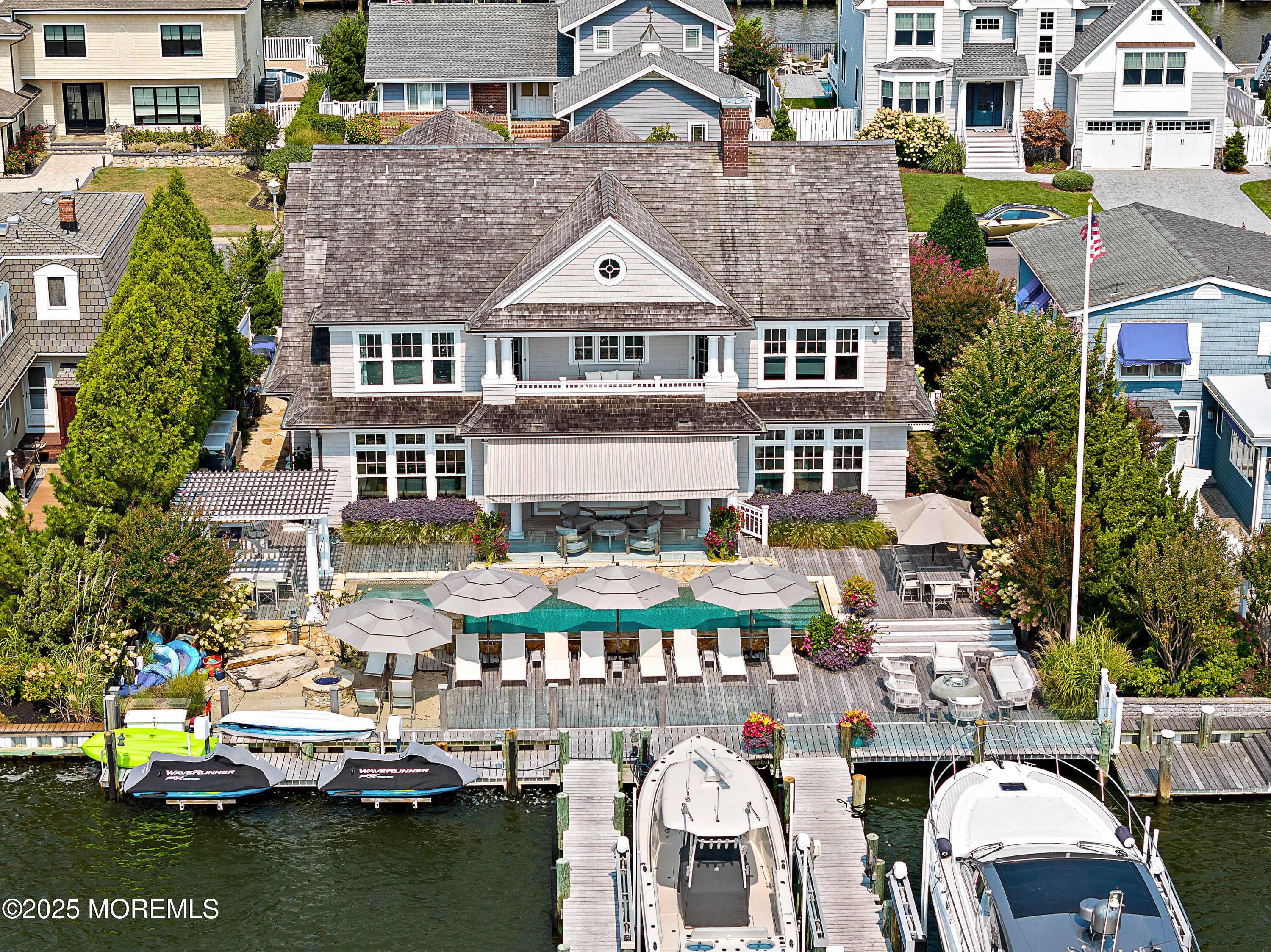 Image 4: 176SquanBeachOnline-30
