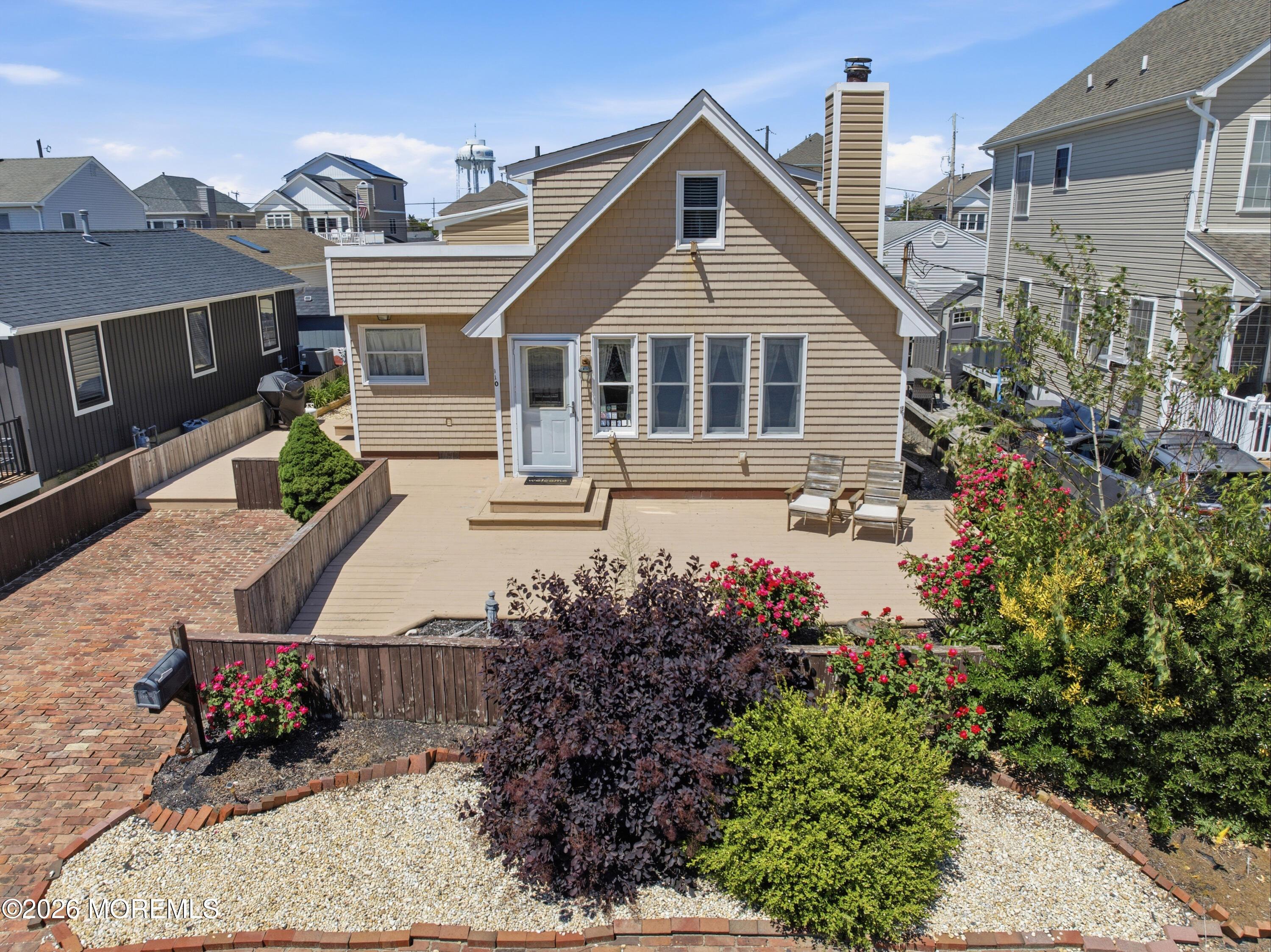Image 2: photos_high_resolution_DJI_0200