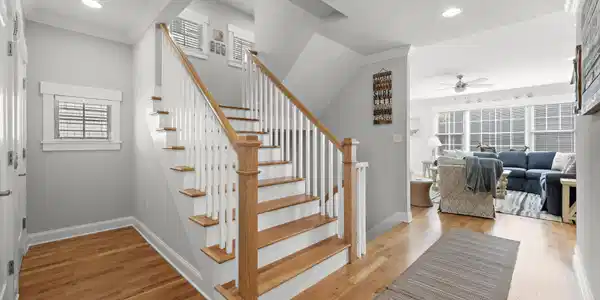 Image 2: 48 N 11th St (44)
