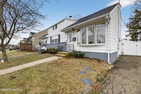 21 Anderson Street