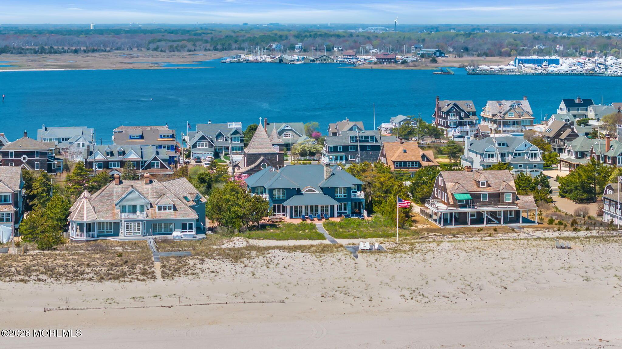 Image 4: 119-web-or-mls-DJI_20260423122921_0778_D
