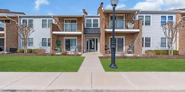320 Maryland Avenue Unit 11K
