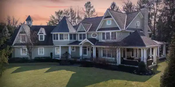 136 Avenue Of Two Rivers