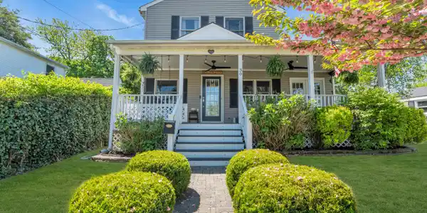 30 Florence Avenue