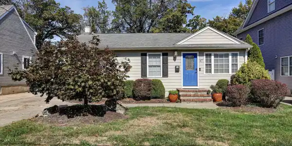 47 Chapin Avenue