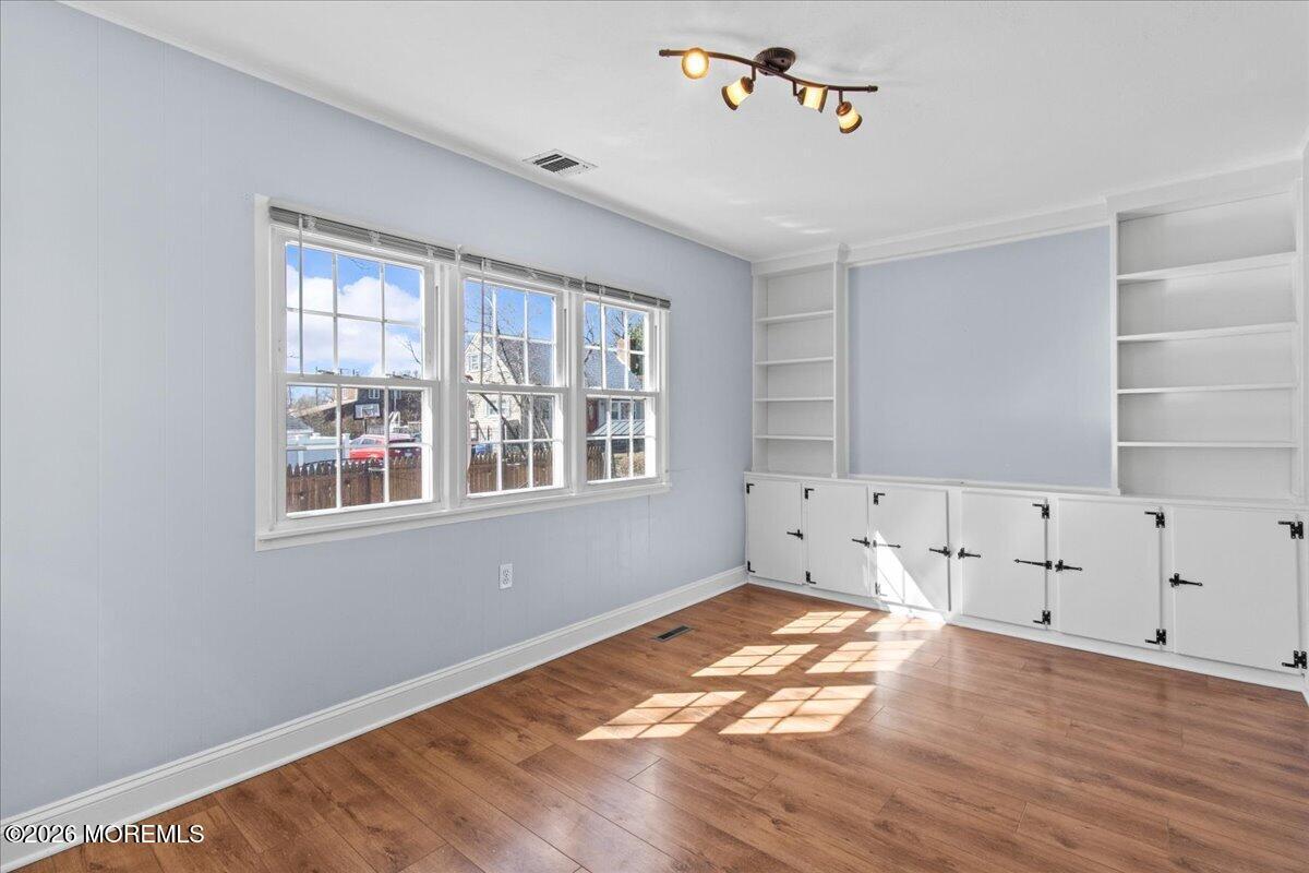 Image 4: 04-IMG_7244