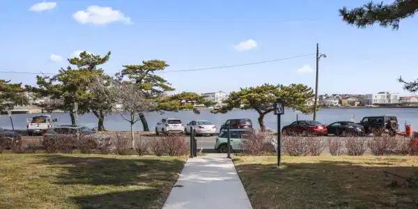 300 Deal Lake Drive Unit 16