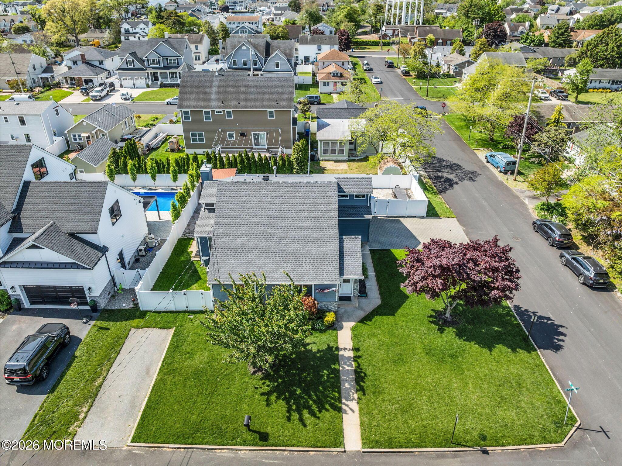 Image 2: 1-web-or-mls-DJI_0001