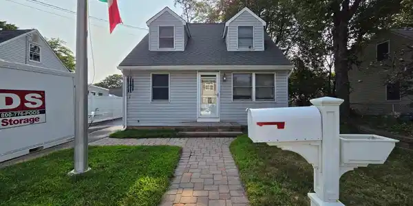 46 Compton Avenue