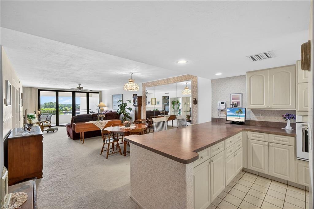 Image 4: Unobstructed view from kitchen to the balcony