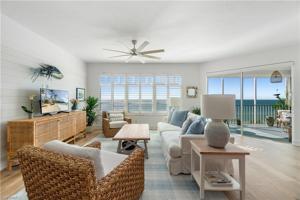 253 Barefoot Beach