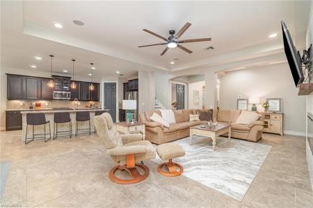 3040 Scarlet Oak PL