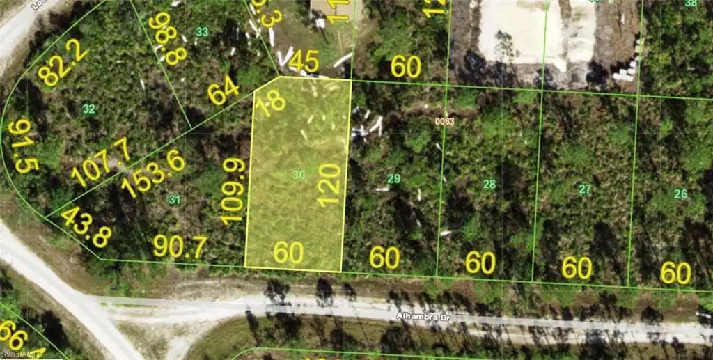 Image 1: Plat Map. Illustrating the property boundaries and dimensions
