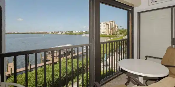 4835 Bonita Beach RD