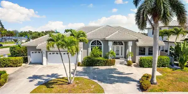 738 Caribbean CT